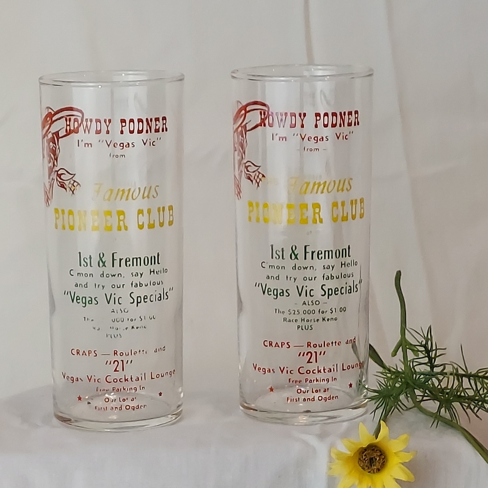 Vintage Souvenir Los Vegas Glassware